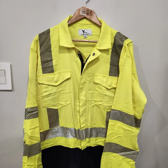 National Safety Apparel X-Large Hi-Vis Yellow And Black VIZABLE® FR Cotton/Nylon - Picture 3 of 16